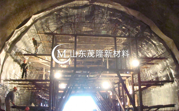 《邵陽項(xiàng)目》土工布、防水板施工