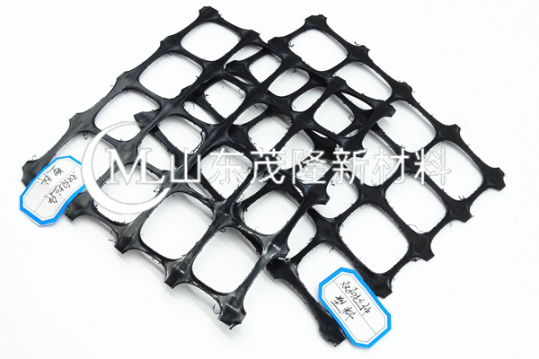 雙向拉伸塑料土工格柵  第1張