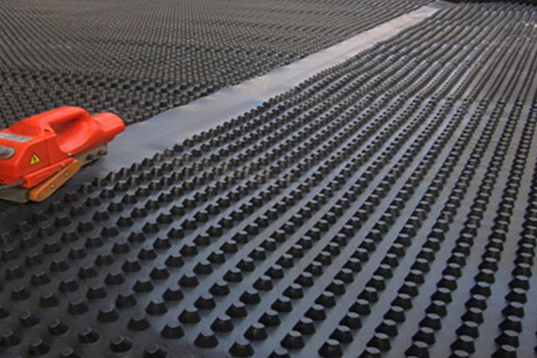 立體復合排水板應該怎么鋪設與施工呢？  第2張