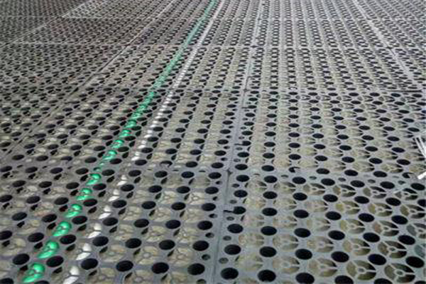 蓄排水板的施工方法及注意事項有哪些呢? 第1張