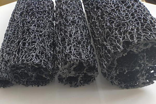 解析三維復合排水網與塑料盲溝的區別  第1張