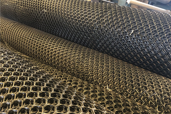 三維復(fù)合排水網(wǎng)的三維網(wǎng)芯相較于二維網(wǎng)芯有何優(yōu)勢 第2張
