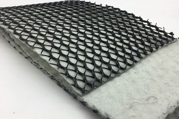 在廢渣填埋場中復(fù)合排水網(wǎng)應(yīng)該怎么施工呢？  第3張