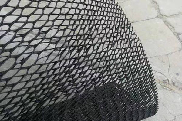 三維排水網可以用在擋墻上嗎  第1張