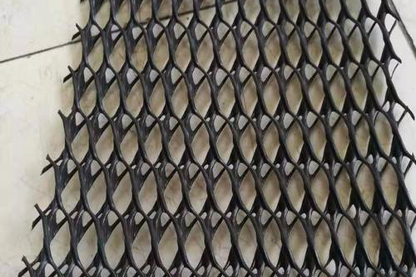 三維復合排水網在道路工程中的作用有哪些 第1張